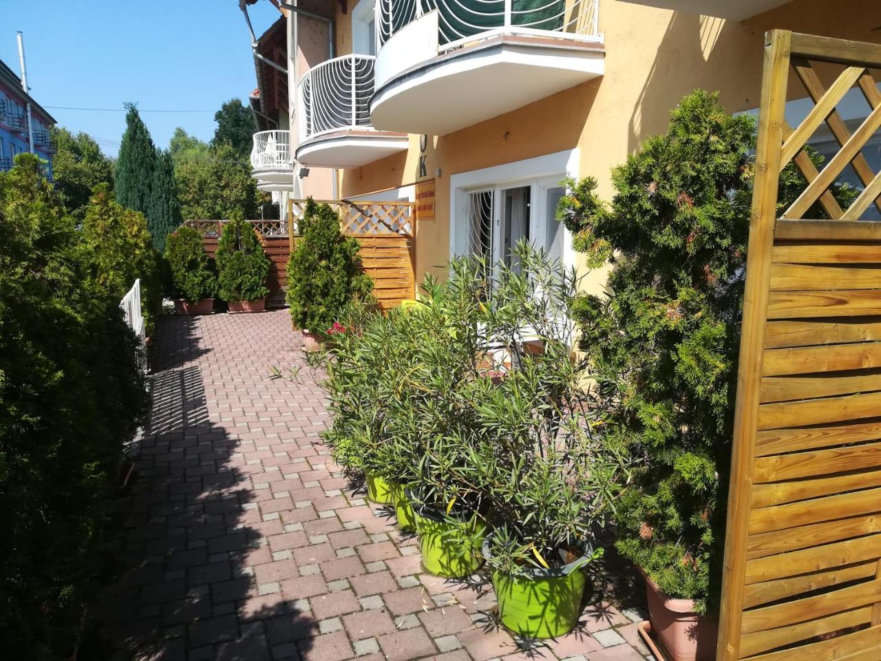 Tarr-Timea Apartmanok كيستاي المظهر الخارجي الصورة
