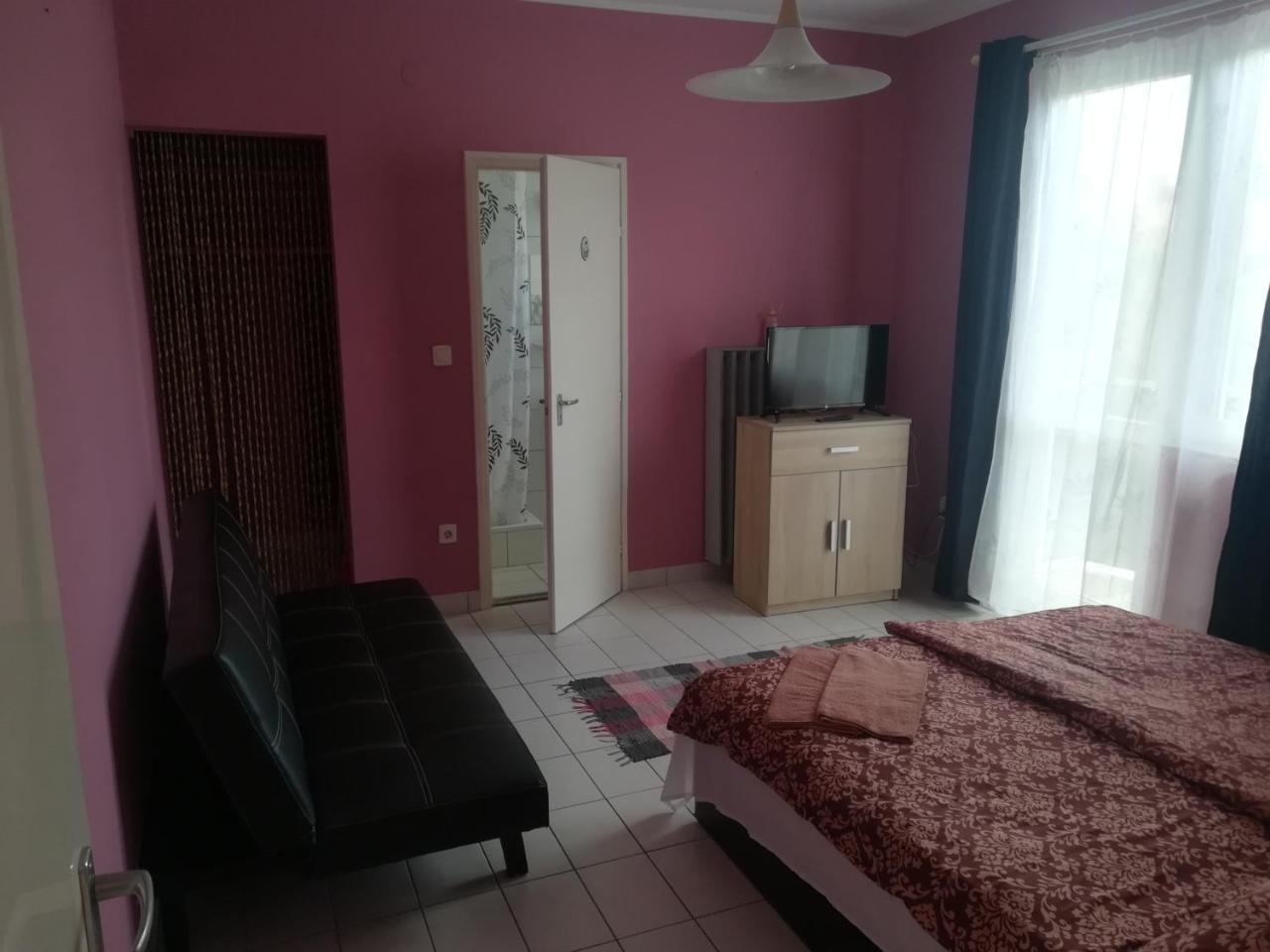 Tarr-Timea Apartmanok كيستاي المظهر الخارجي الصورة